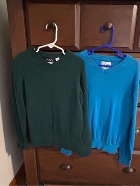 Children’s Place Boys V-Neck Sweaters - Forest Green & Teal Blue